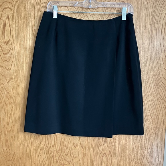 🧵Size 8 Geoffrey Beene Sport Skirt - Black - Picture 1 of 5